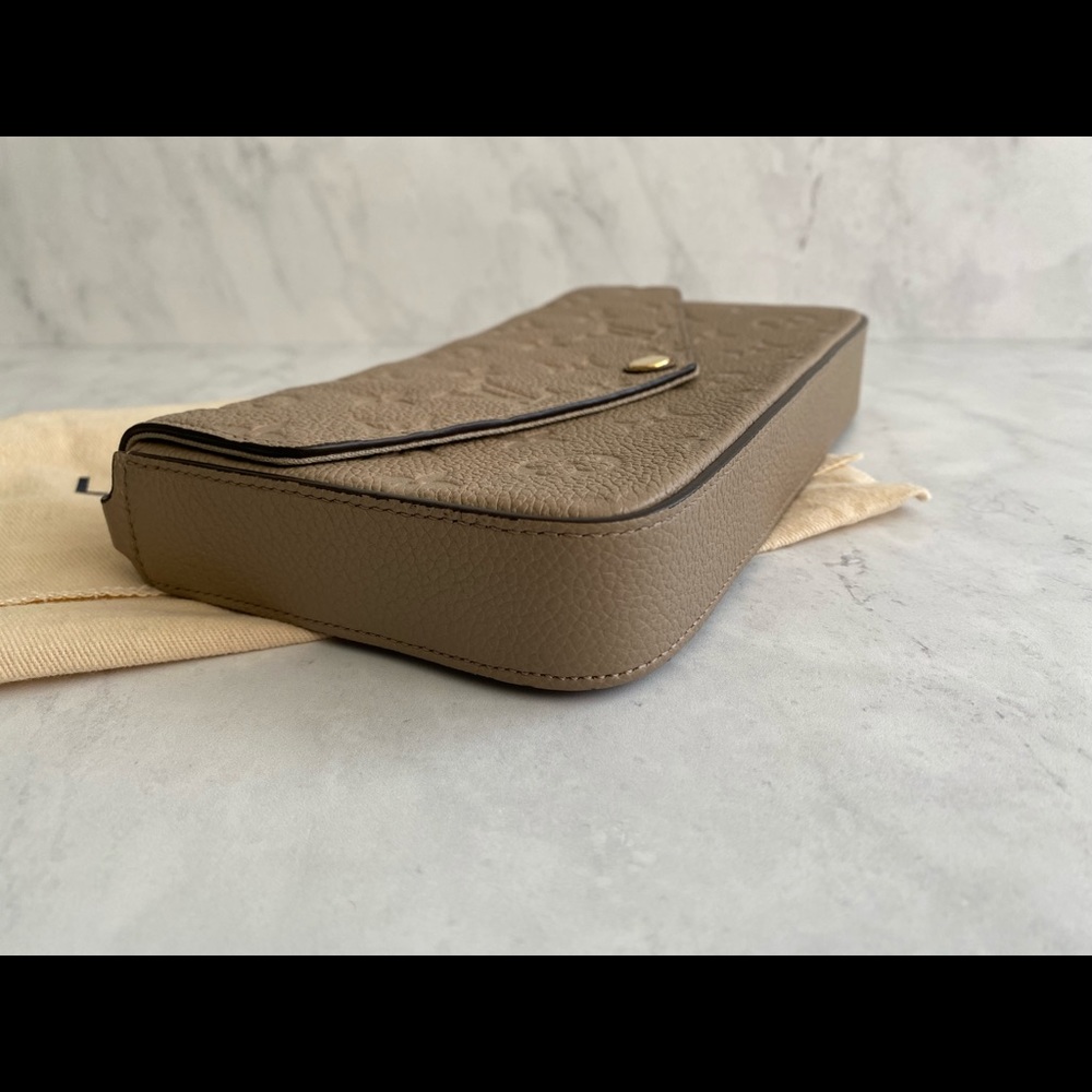❗️SOLD❗️Pochette Felicie - Picture 12 of 15